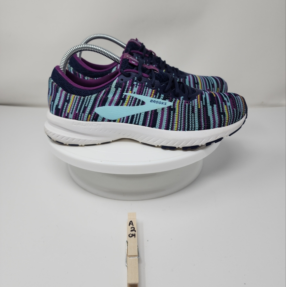 Brooks Launch 6 Athletic Running Shoes Purple Multi Color Women’s Size 9